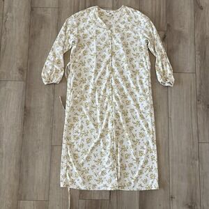 Uniqlo | Dresses | Uniqlo C Printed Chiffon Pleated Long Sleeve Dress |  Poshmark